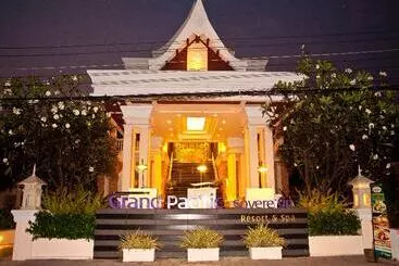 Szálloda Grand Pacific Sovereign Resort & Spa