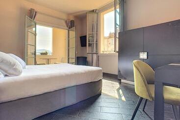 בית מלון כפרי Pozzo Di Borgo