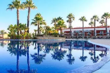 アパートメント Vitor S Village