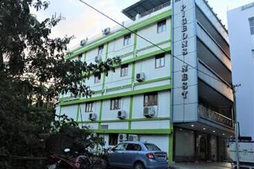 Hotel Pigeons Nest