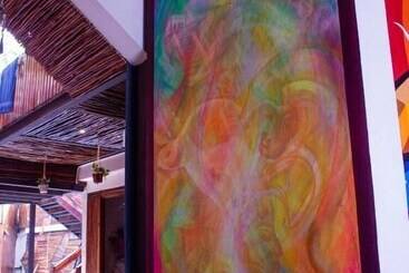 Pension Hostal Malakai Cabanas & Dorms