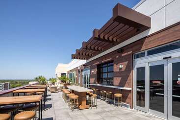 Hotel Melby Downtown Melbourne Tapestry Collection By Hilton