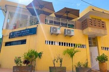 هتل Blawa