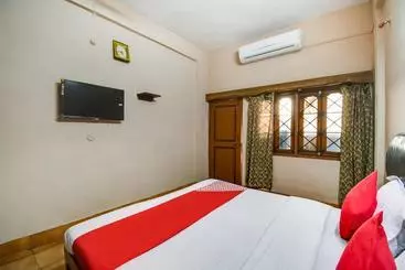 Hotel Oyo 60968  Ashirwad