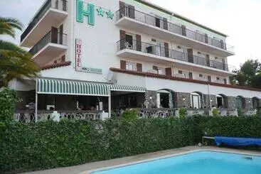 ホテル Hôtel Le Belvédère