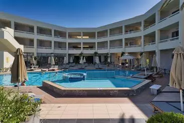 Отель Pearl Beach