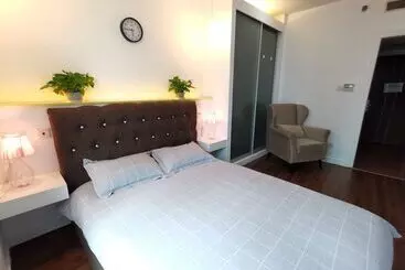 Bs Service Apartment