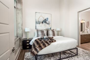 هتل آپارتمان Chic Collection By Nohotel On Piedmont