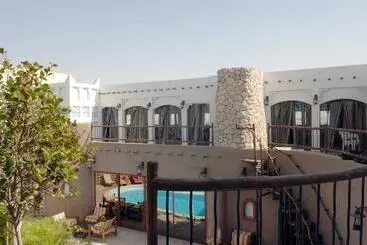 Hotel Al Liwan Suites
