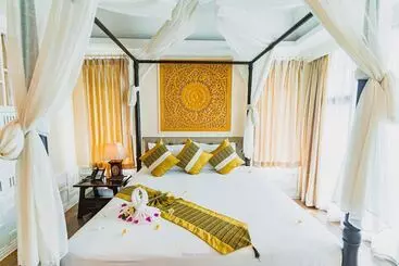 호텔 Racha Kiri Resort And Spa Khanom