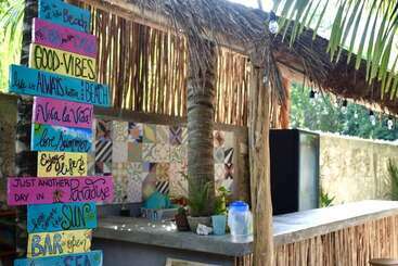 تختخواب و صبحانه Hostal La Malinche   Hostel