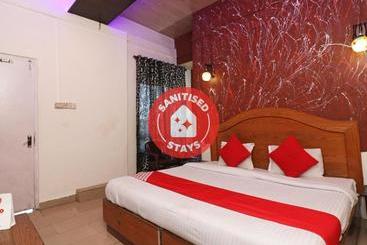 Hotel Oyo 78495 Tulsi Resort