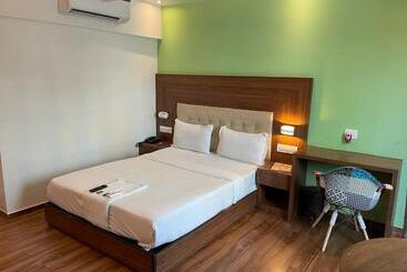 Byaris International By Bizzgrow Hotels