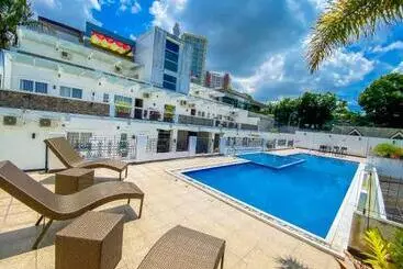 Tagaytay Hotel Sixb
