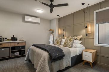 فندق 14th Lane Urban