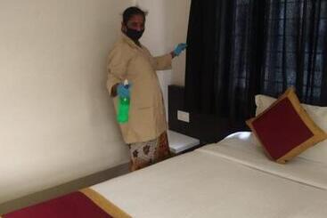 בית מלון כפרי Miles Inn