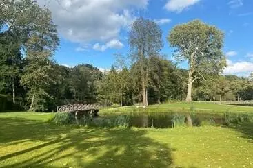 ホテル Flora Batava