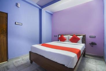 Hotelli Oyo 73248  The Prime