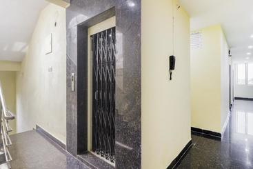 Hôtel Collection O 77700 Collection O Surabhi Grand