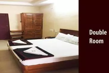 هتل Sona Residency