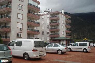 Aparthotel Oz Ulutas Apart Evleri