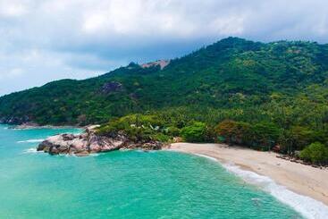 Plaa's Thansadet Resort