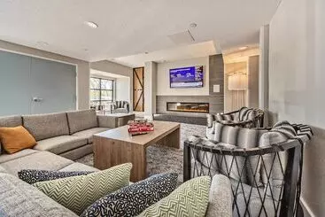 Otel Staybridge Suites   Cedar Rapids North, An Ihg