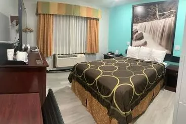 호텔 Super 8 By Wyndham Emporia