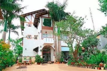هتل Hoai Huong Homestay