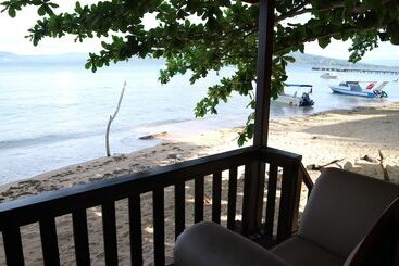 Отель Mc Bunaken Padi Dive Resort
