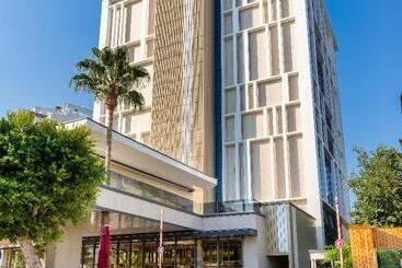 Delta Hotels By Marriott Antalya Lara