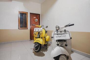 فندق Reddoorz @ Jalan Stm Medan