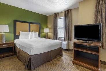 Aparthotel Extended Stay America Suites  Orlando  Maitland  1776 Pembrook Dr