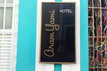 هتل Aram Yamí Boutique