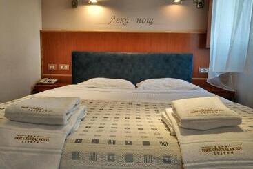 ホテル Park Central