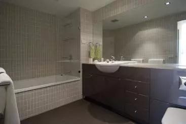 בית מלון כפרי Mantra Aqua