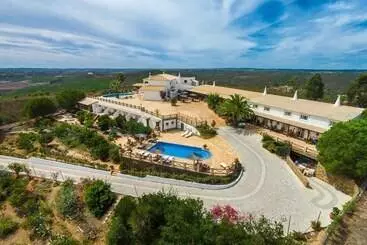 Hotel Monte Da Bravura Green Resort