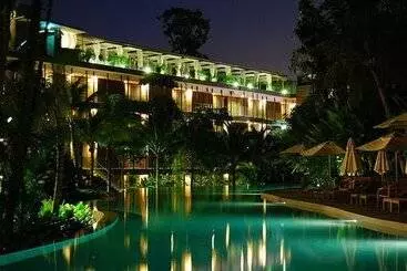 هتل Siloso Beach Resort Sentosa