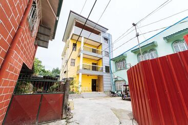 Hotel Reddoorz @ D Maagma Street