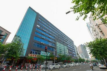 Отель Lavande S· Foshan Shunde Daliang Qinghuiyuan