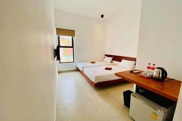 فندق صغير Onederz Kampot