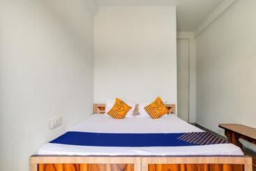 Spot On 78070 Hotel Sai Leela