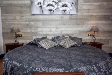 هتل روستایی Caserio De Iznájar