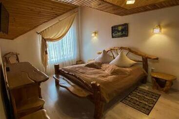 Albergue коттедж пятое колесо 1