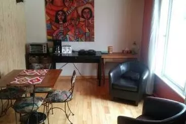 Aamiaismajoitus (B&B) Gite Pousse Pioche