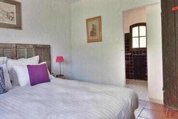 ベッドアンドブレックファースト Le Moulin En Provence