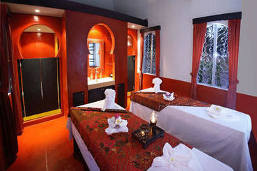 酒店 Ban Kao Tropical Boutique Residence