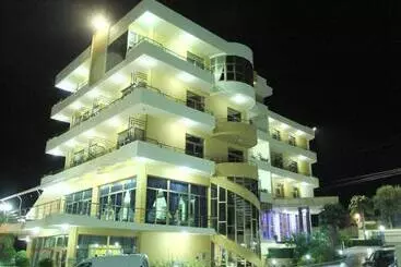 Hotel Paradise Beach