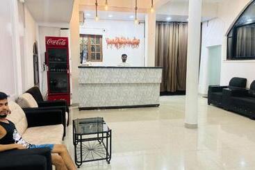 Hotell Baga Bay 200 Meters From Baga Beach