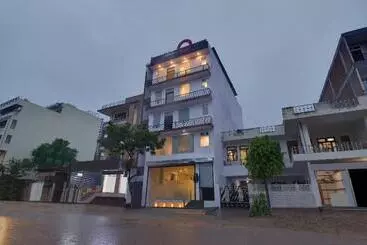 Otel Super Collection O Govind Marg